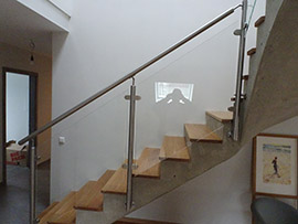 Treppen Glasgeländer